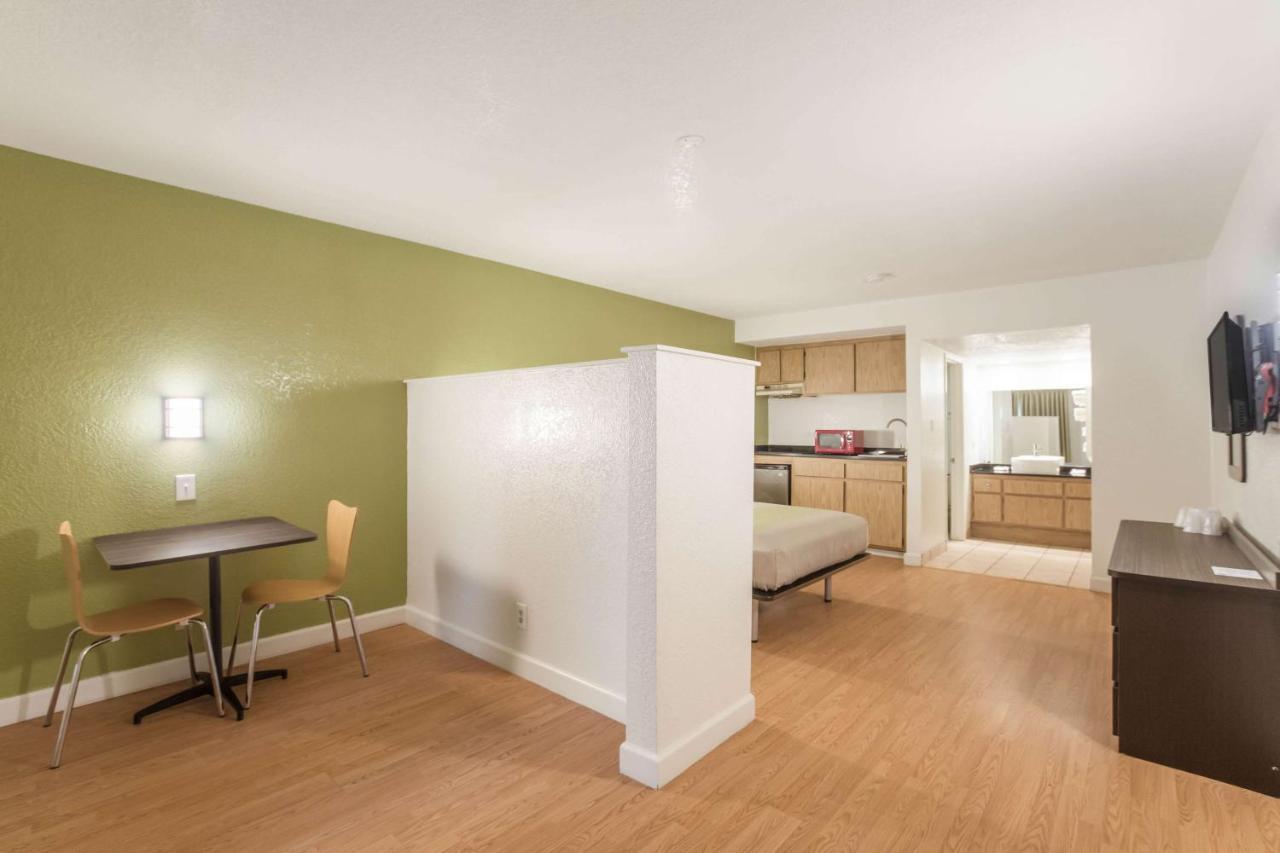 Motel 6 Hemet Exterior photo
