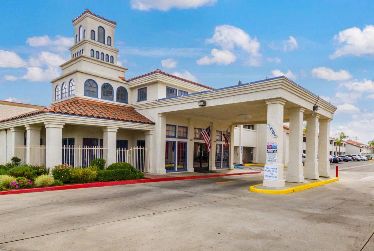Motel 6 Hemet Exterior photo